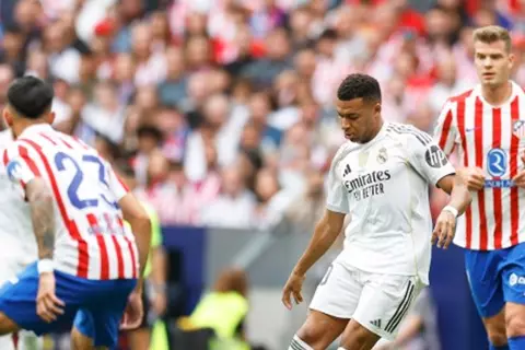 هدية لبرشلونة.. ترتيب الدوري الإسباني بعد نهاية ديربي مدريد 